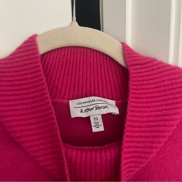 & Other Stories Sweater Relaxed Fit Knitted Cerise Pink Long Sleeve Turtleneck - Picture 3 of 5